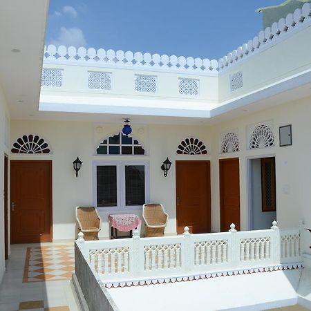 Rampura Kothi Bed & Breakfast ชัยปุระ ภายนอก รูปภาพ