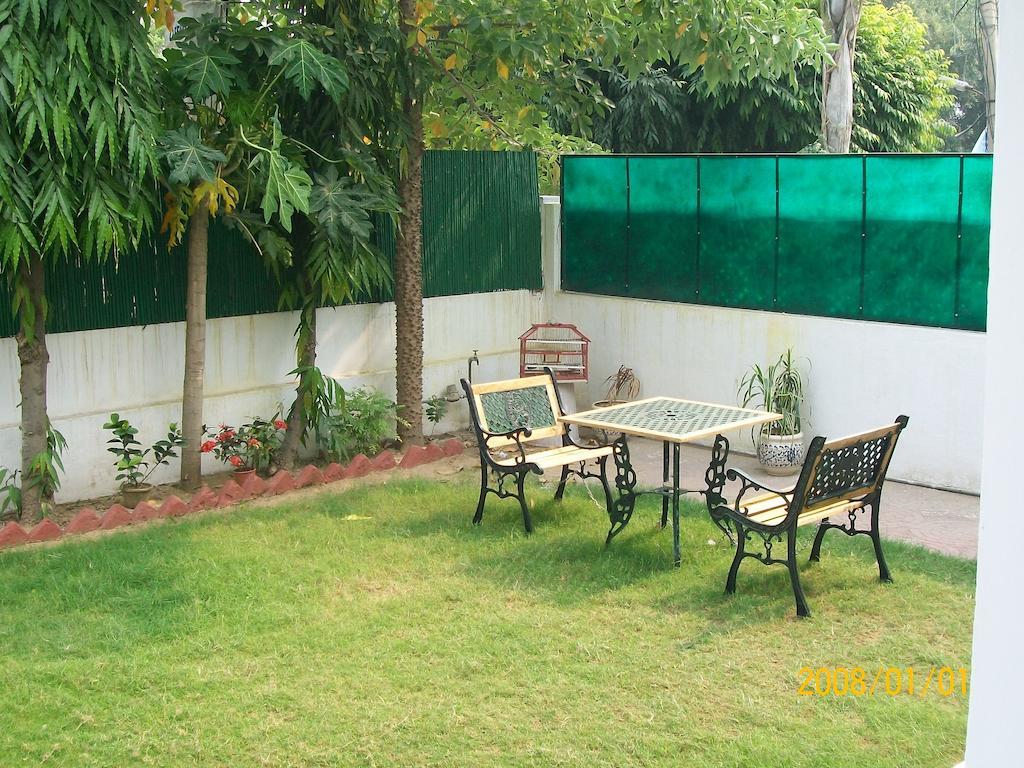 Rampura Kothi Bed & Breakfast ชัยปุระ ภายนอก รูปภาพ