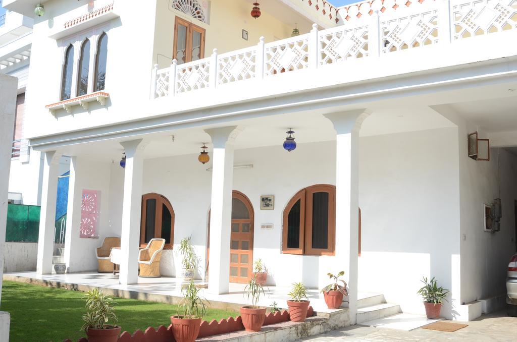 Rampura Kothi Bed & Breakfast ชัยปุระ ภายนอก รูปภาพ